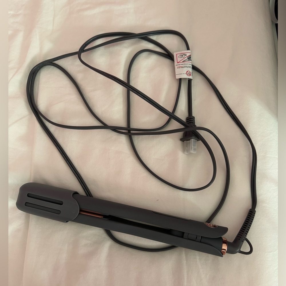 Hairitage Straight To It Flat Iron